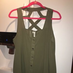 Women’s Top